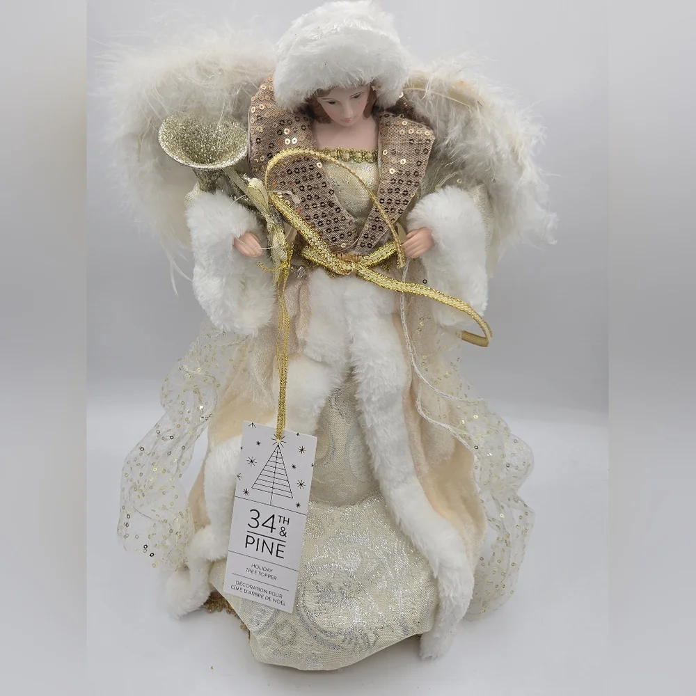 34th & PINE NWT Christmas Angel White Gold Feathers